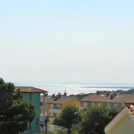 Apartment Premantura 3