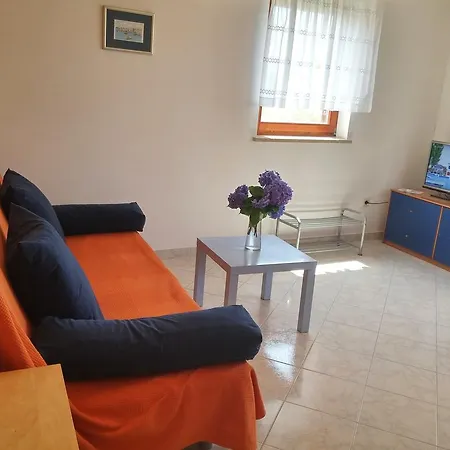 Apartment Premantura 3