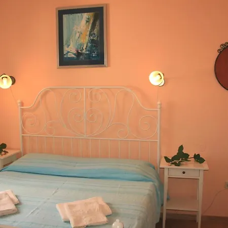 Apartment Premantura 3 شقة